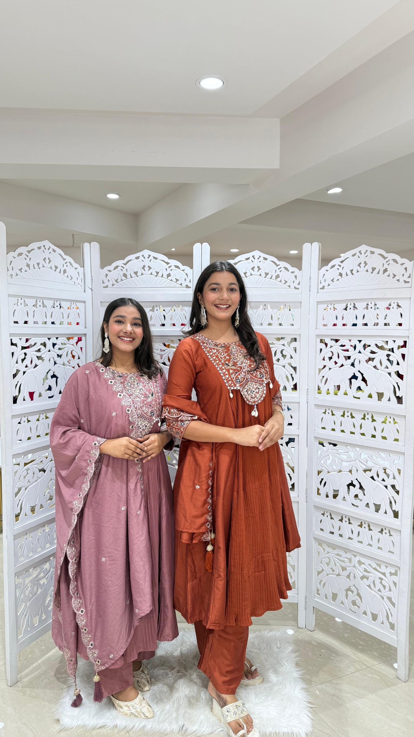 Jardoshi Threadwork Motiwork sequence kathdaana koriwork