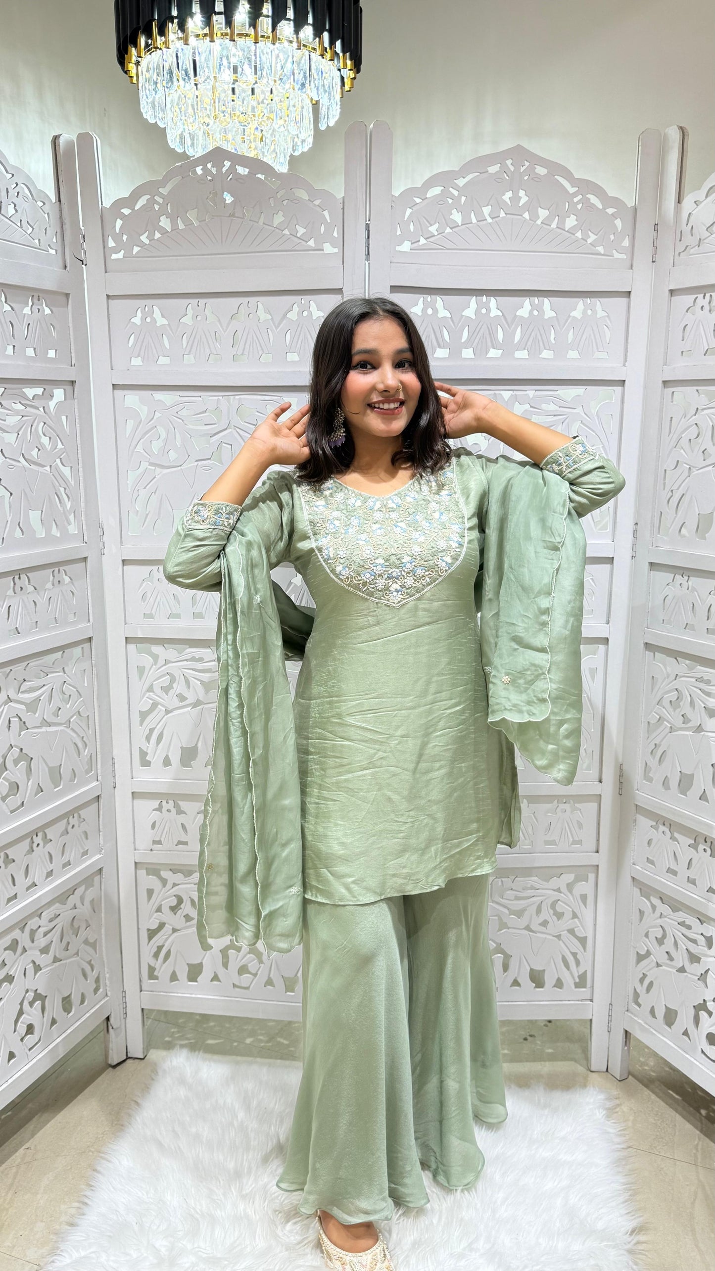 Three piece jardoshi Threadwork