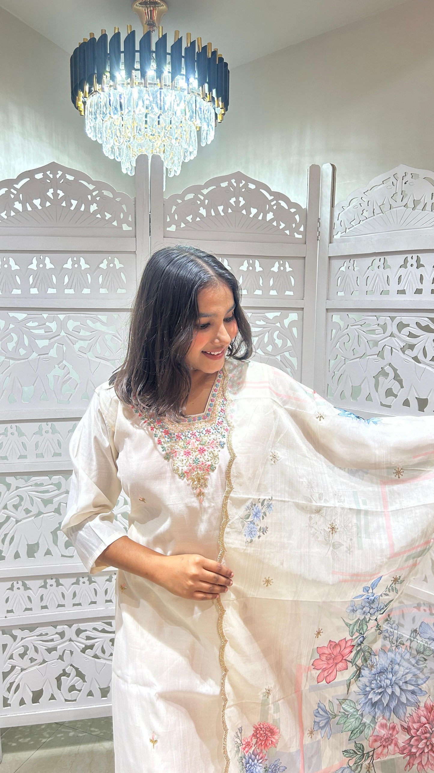 Kurti Pant Dupatta