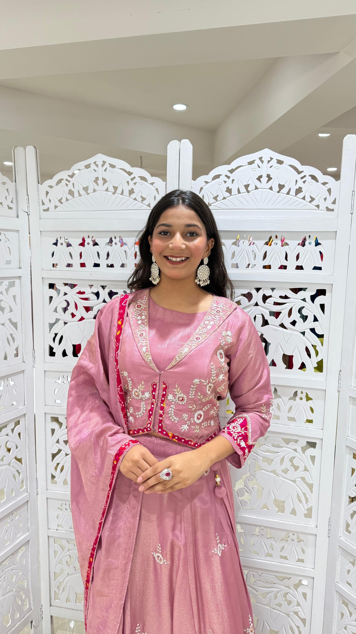 Lehenga jardoshi kathdaana motiwork patchwork