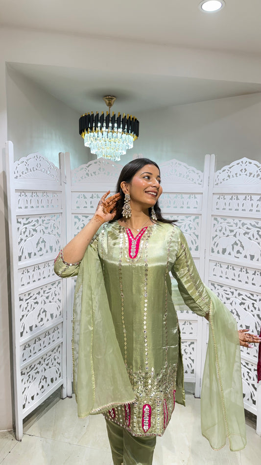 Kurti pant with duppata