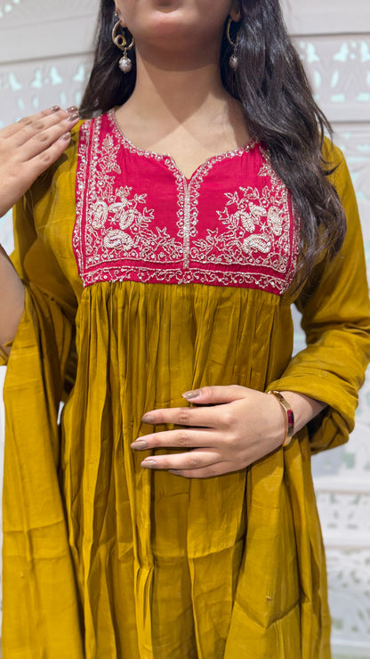 Anarkali pant with duppata