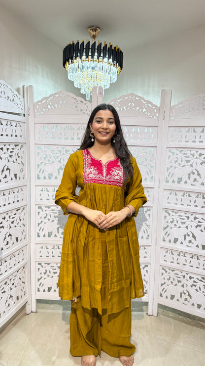 Anarkali pant with duppata