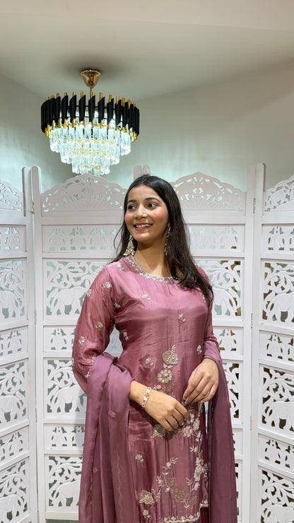 Kurti skirt with duppata