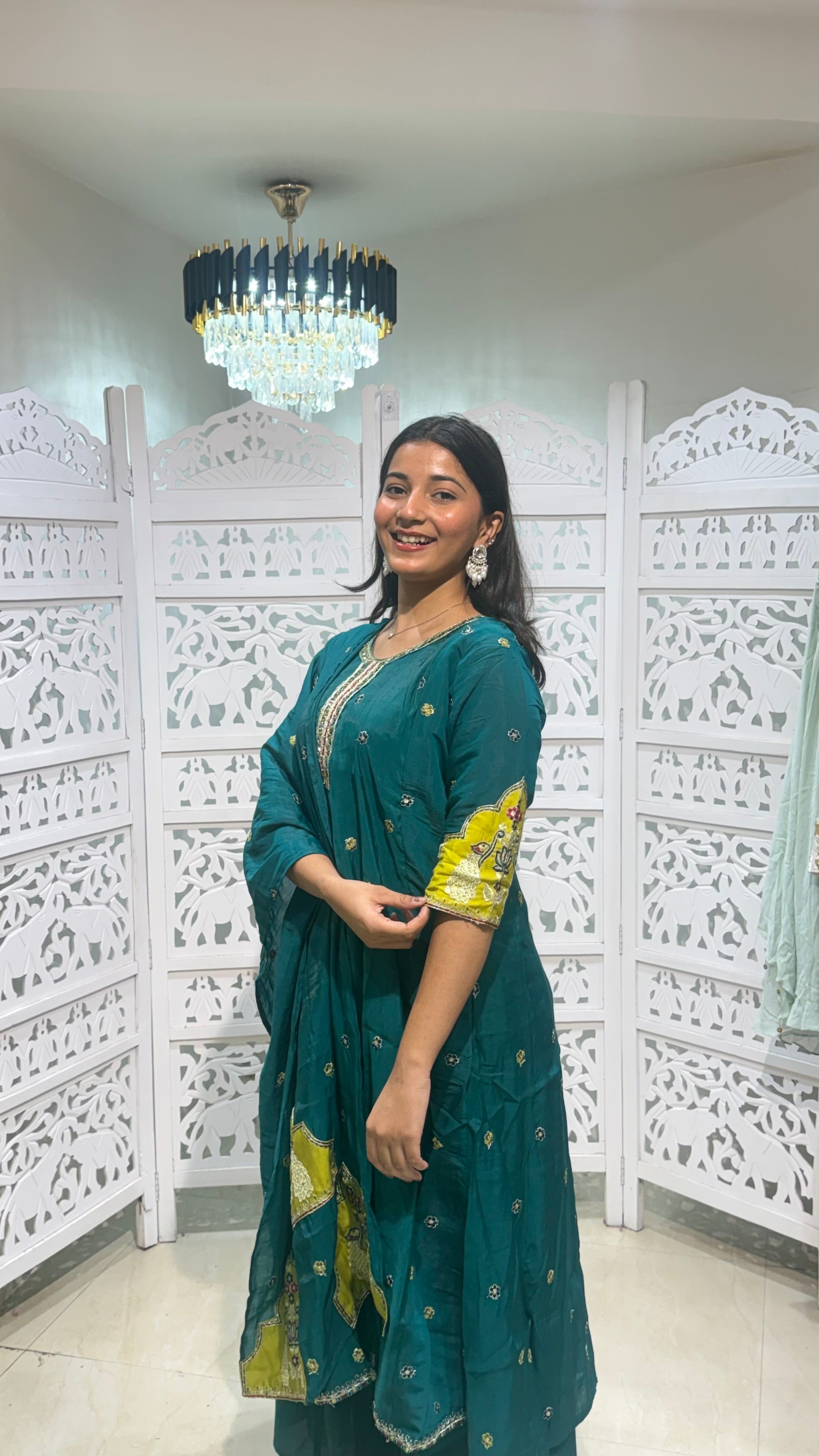 Three piece set kurti plazo with duppata