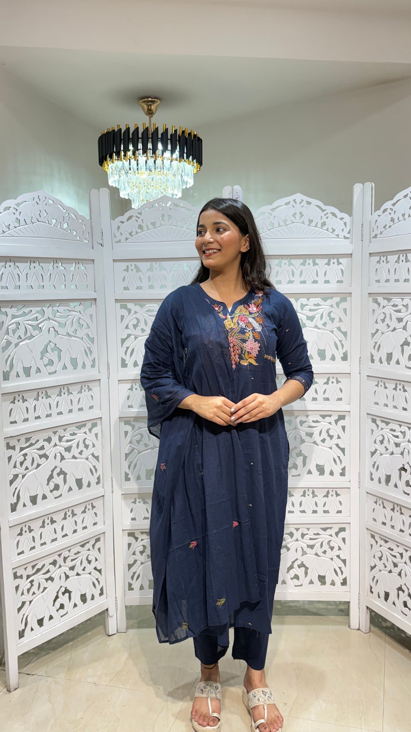 Three piece kurti pant set