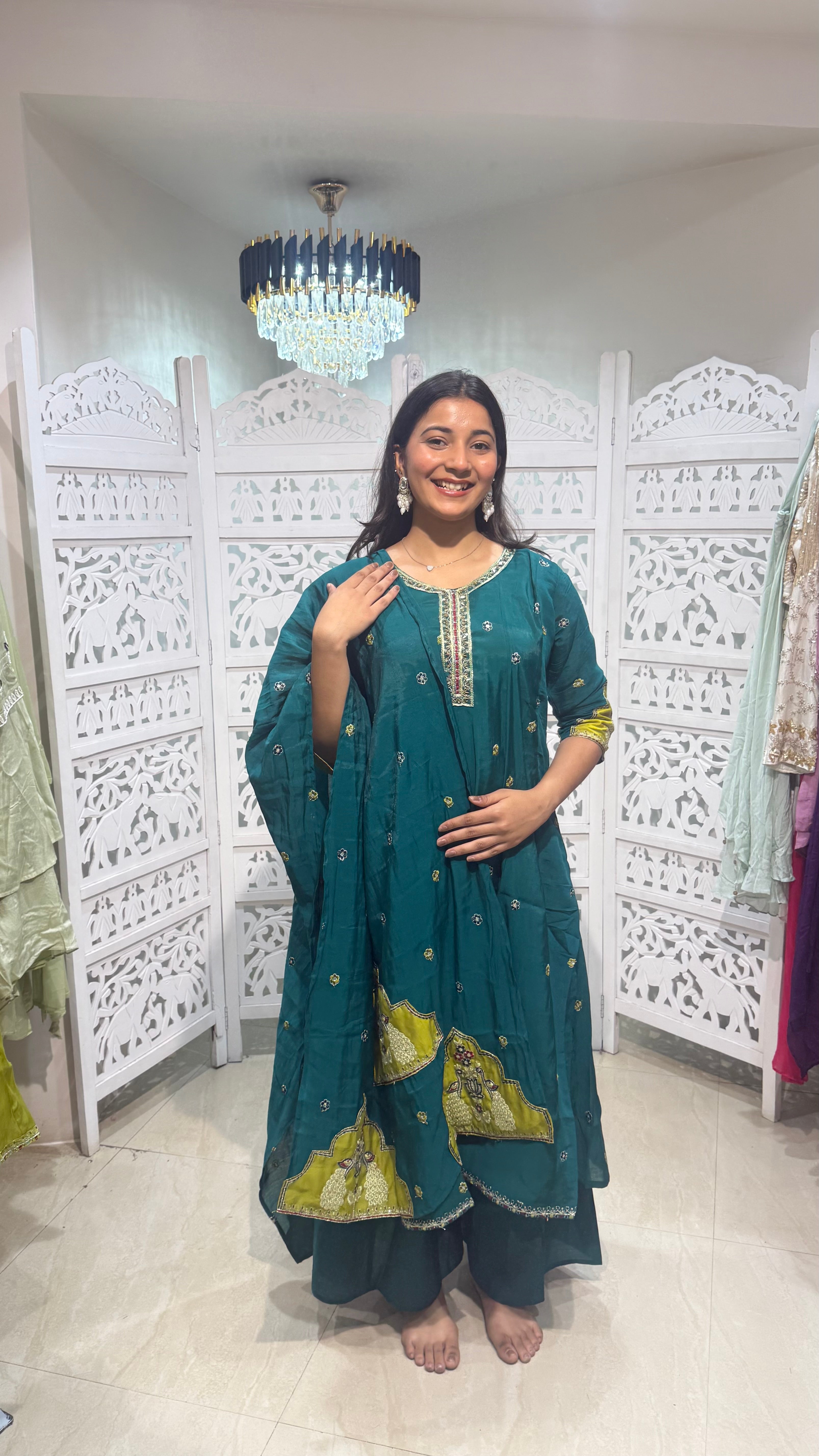 Three piece set kurti plazo with duppata