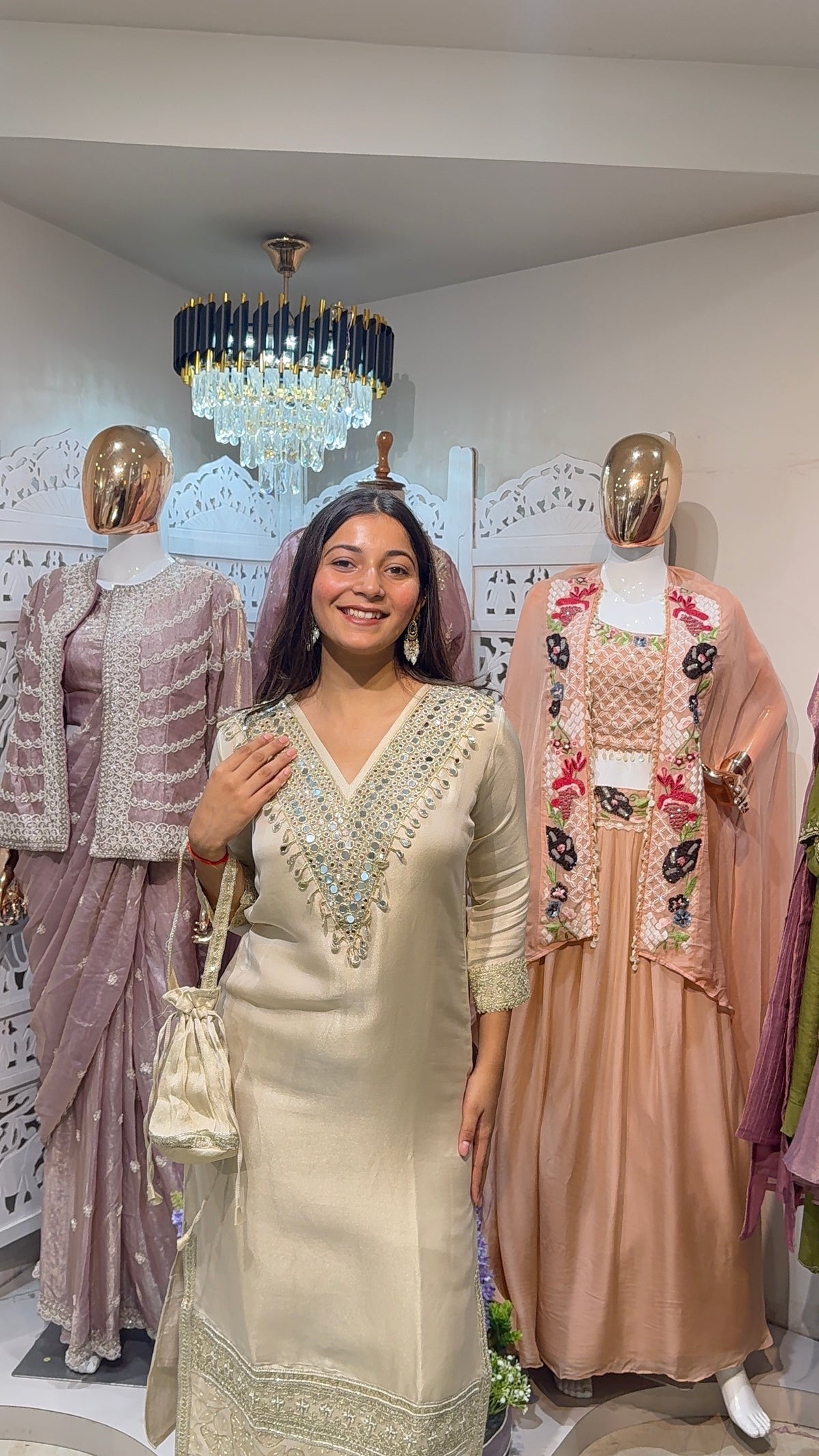 Kurti pant with potli