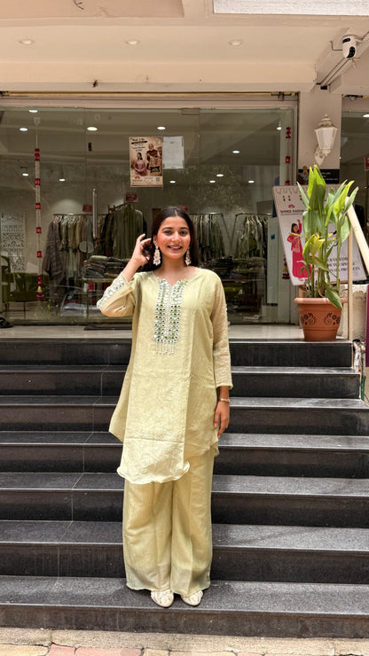 Plazo kurti
