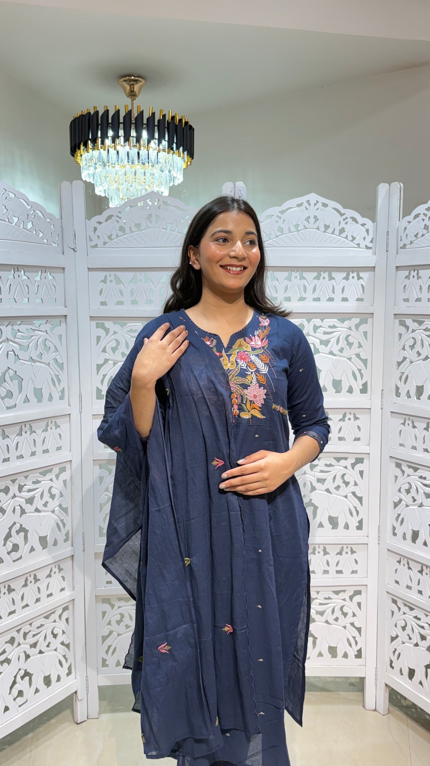 Three piece kurti pant set