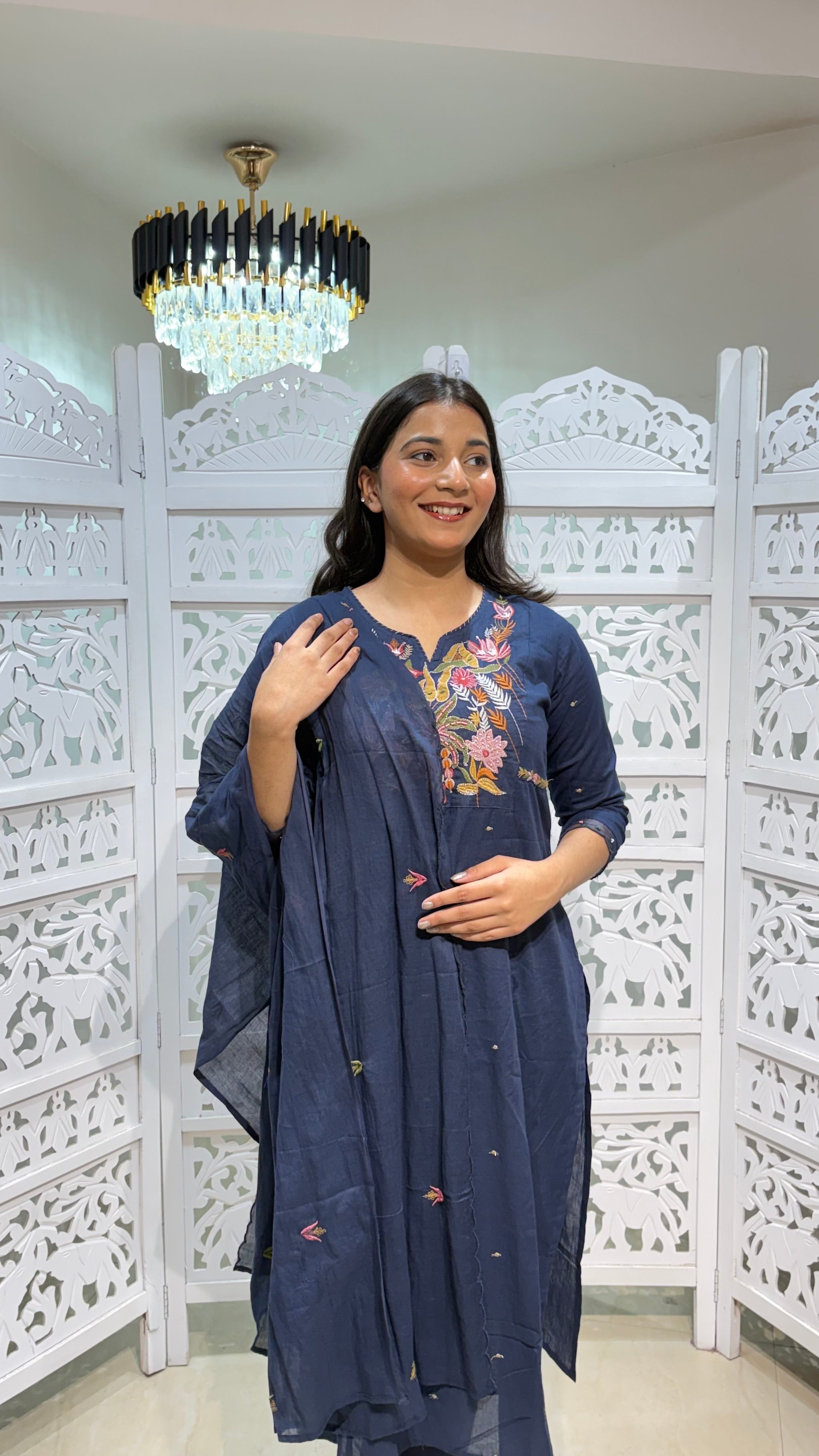 Three piece kurti pant set