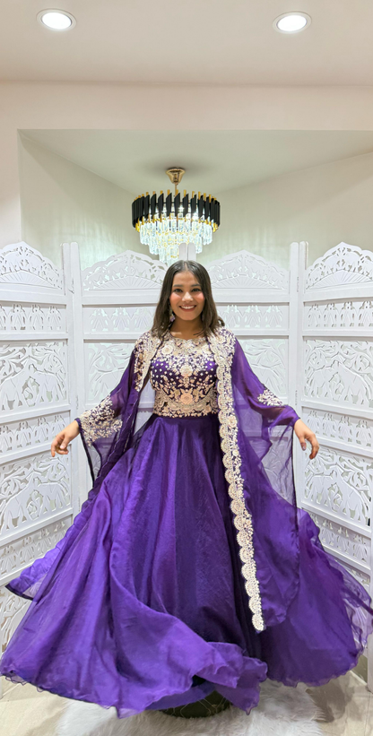 Lehenga jardoshi motiwork