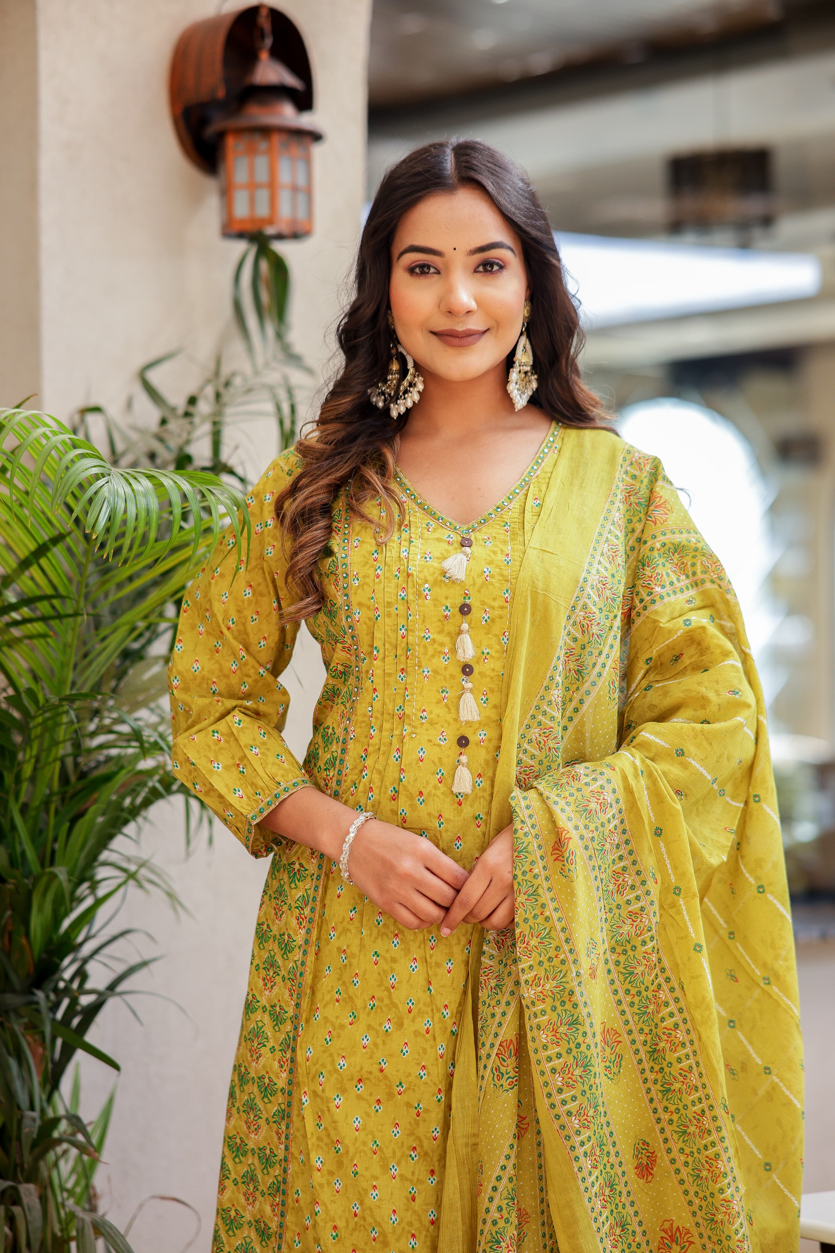 Kurti Set 3pcs Mul Cotton Digital Print Moti work Cut Dana Work