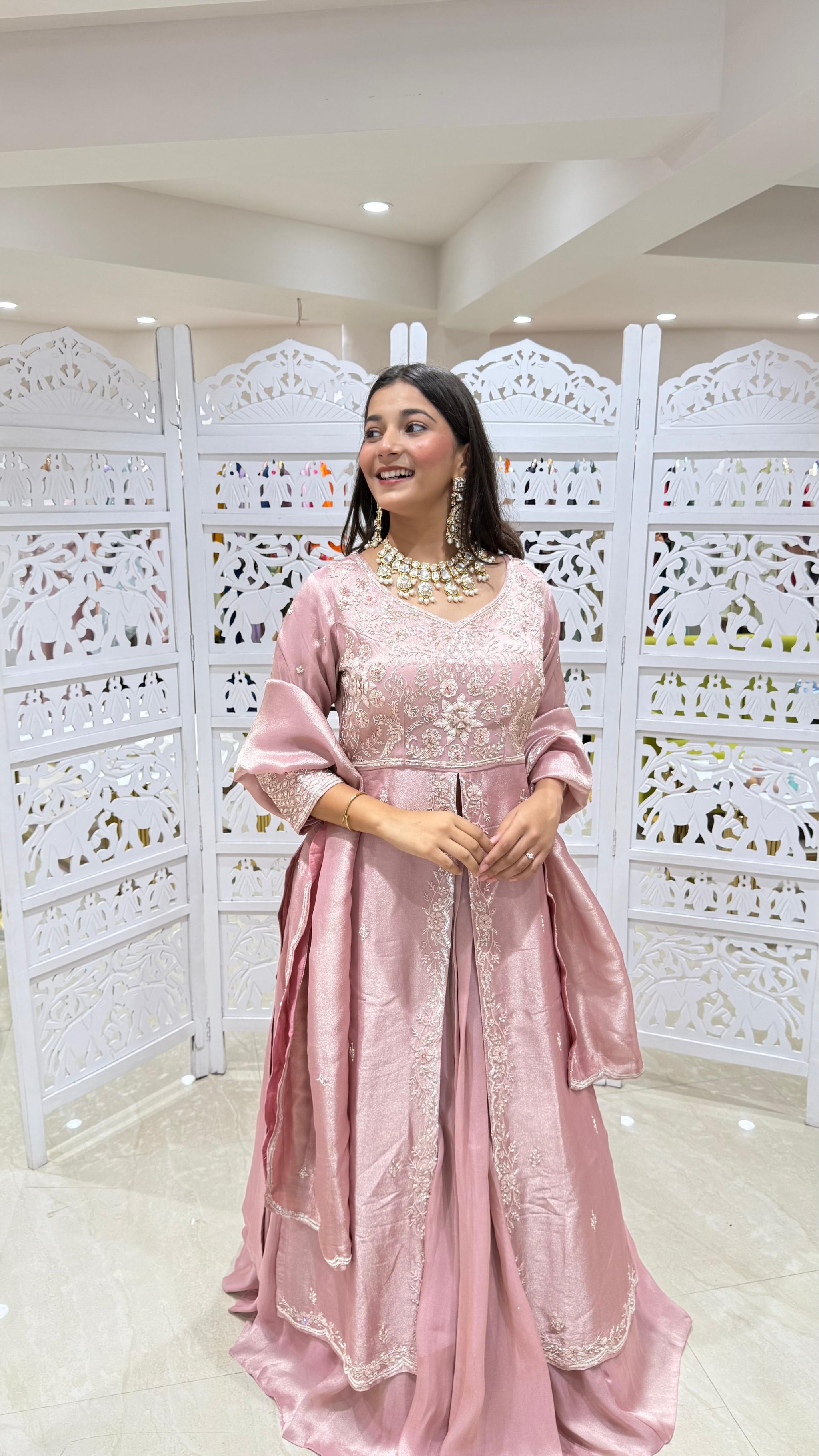 Lehenga jardoshi motiwork Sequence threadwok