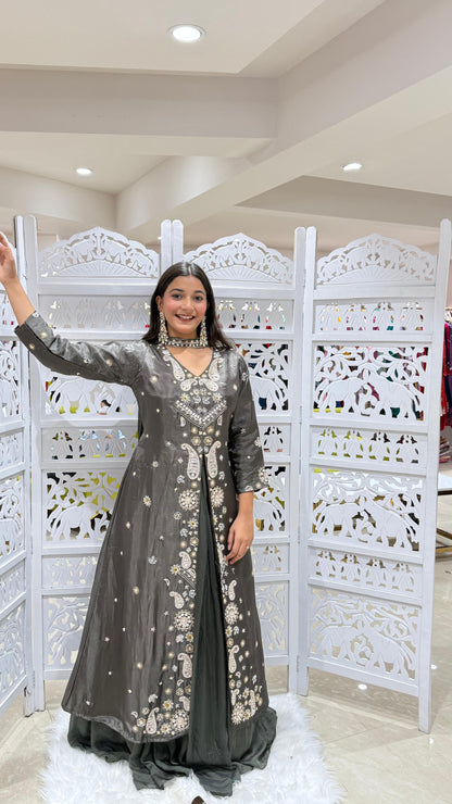 Lehenga jardoshi kathdaana Sequence motiwork