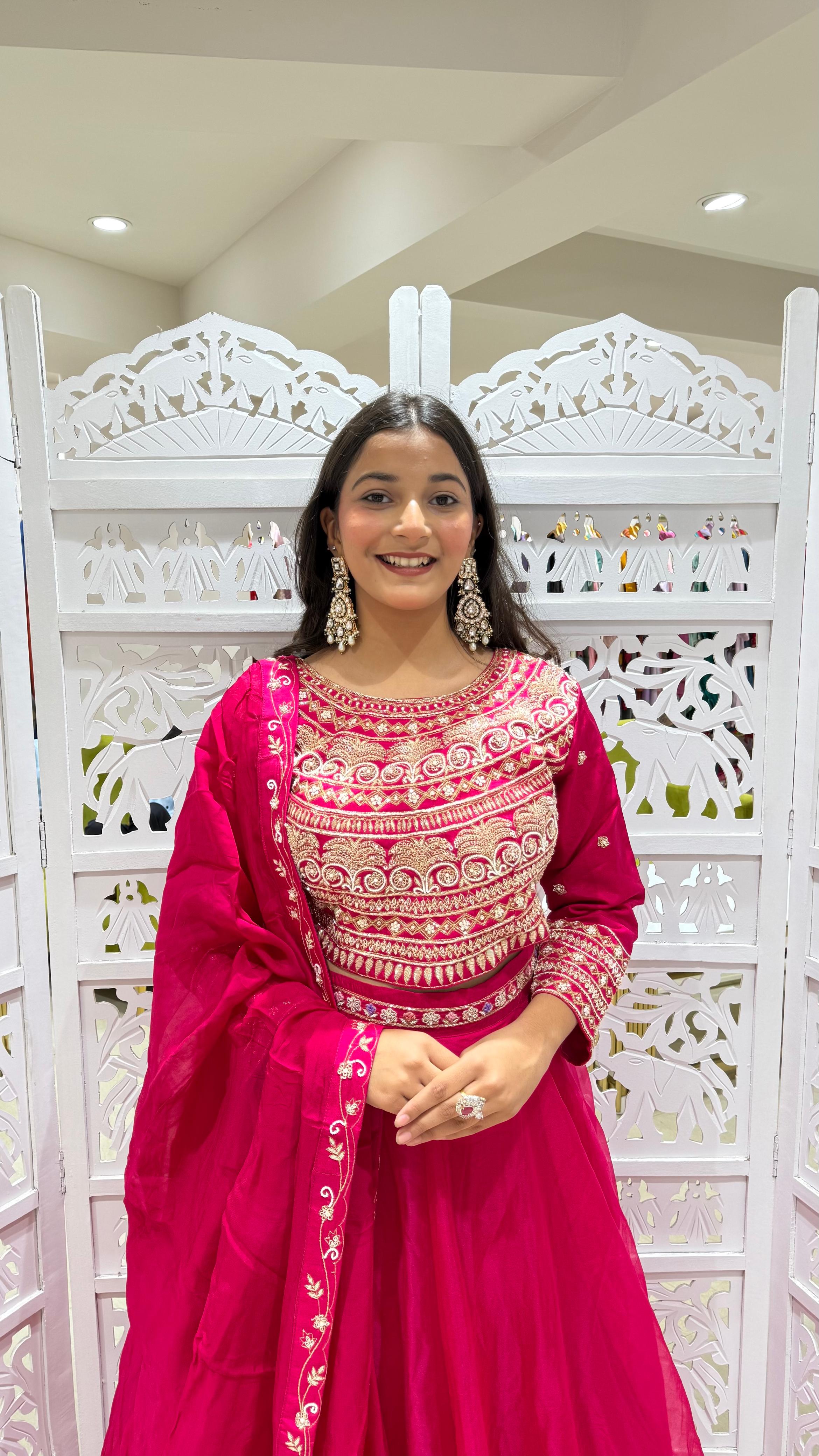 Lehenga jardoshi kathdaana Sequence