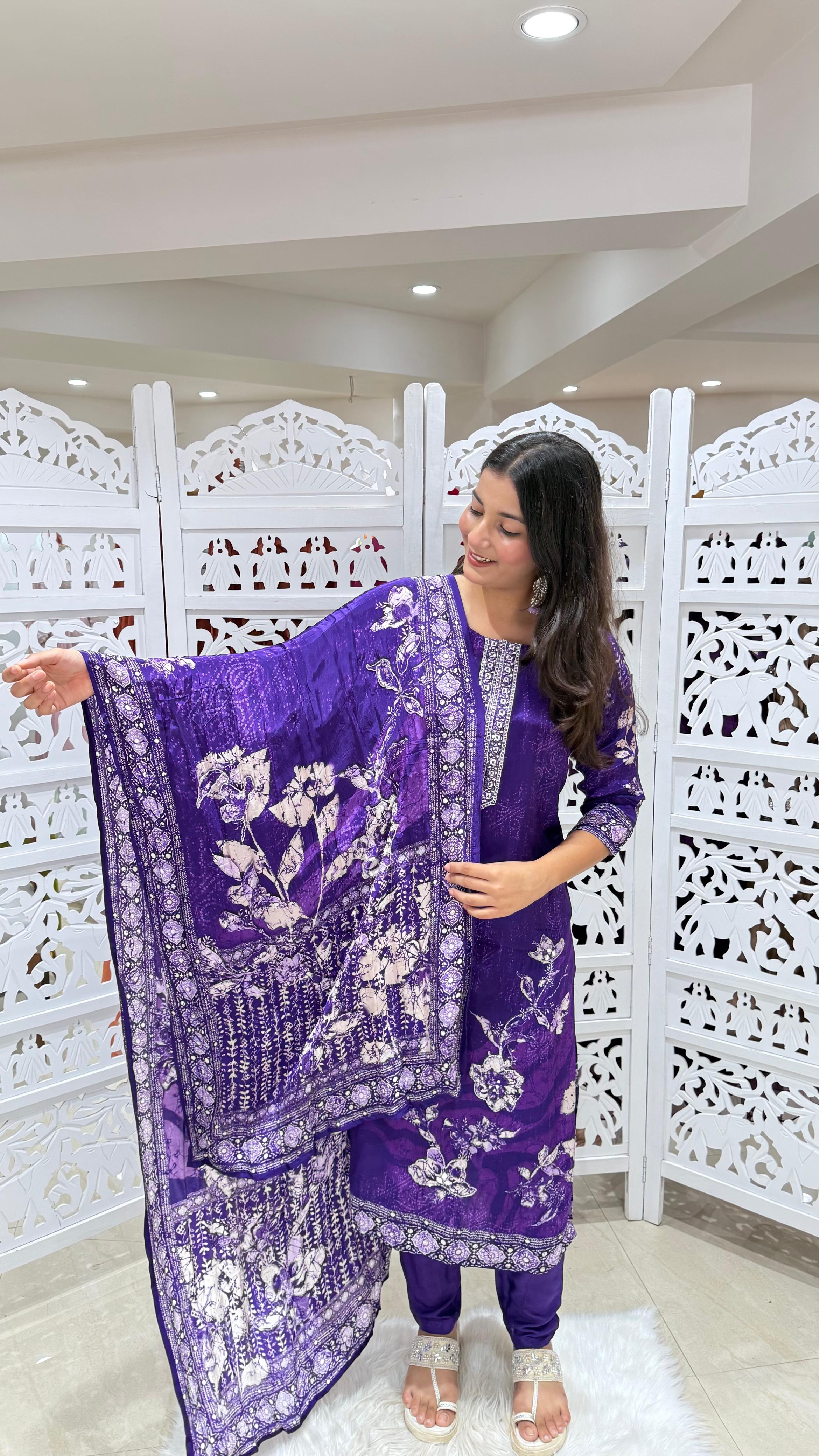 Kathdaana mirrorwork Threadwork Motiwork