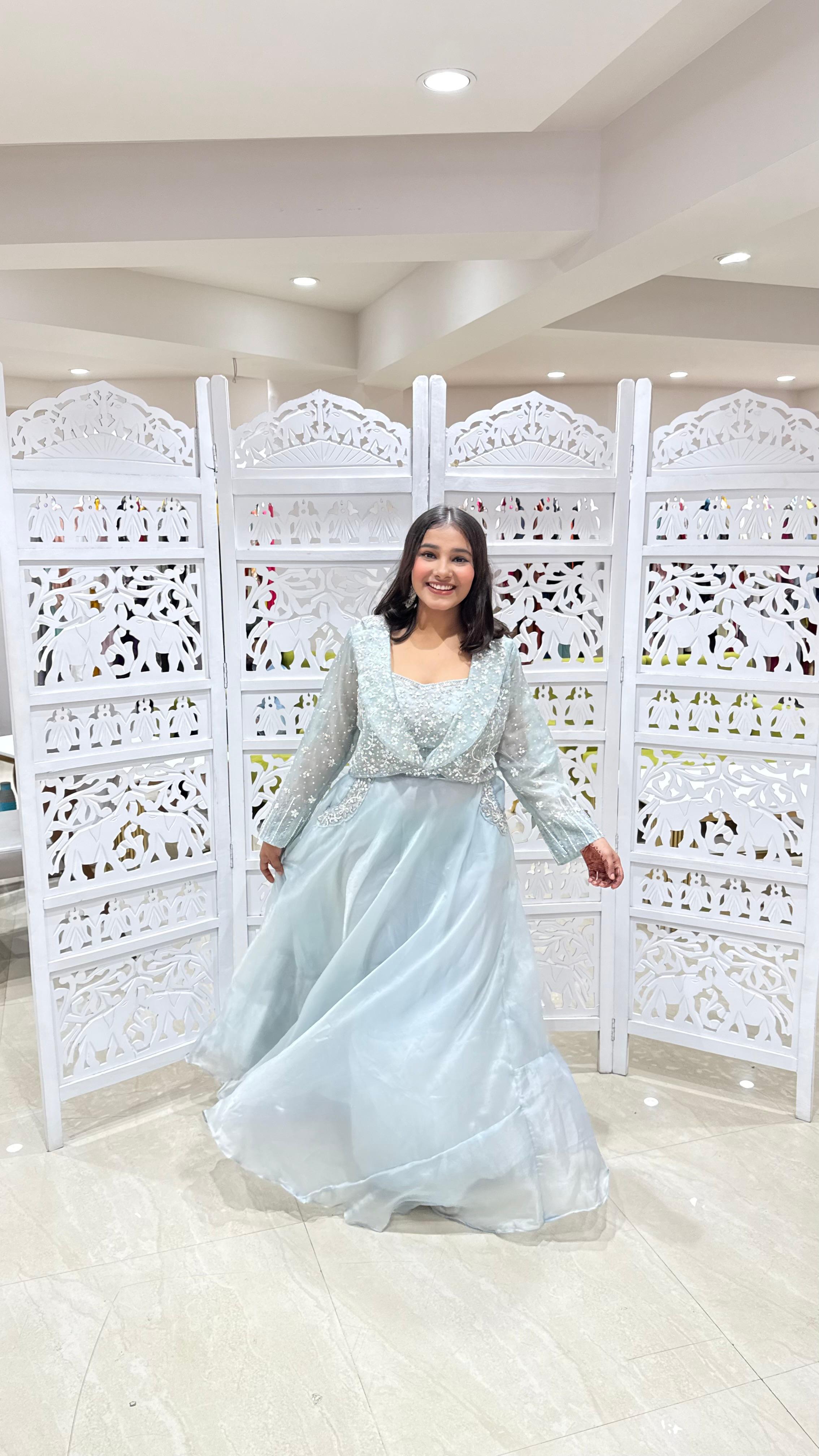 Crop top skirt Kathdaana Motiwork sequence