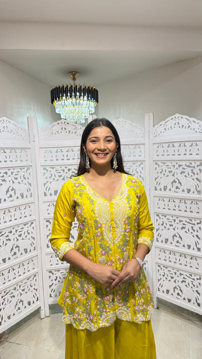 Plazo kurti