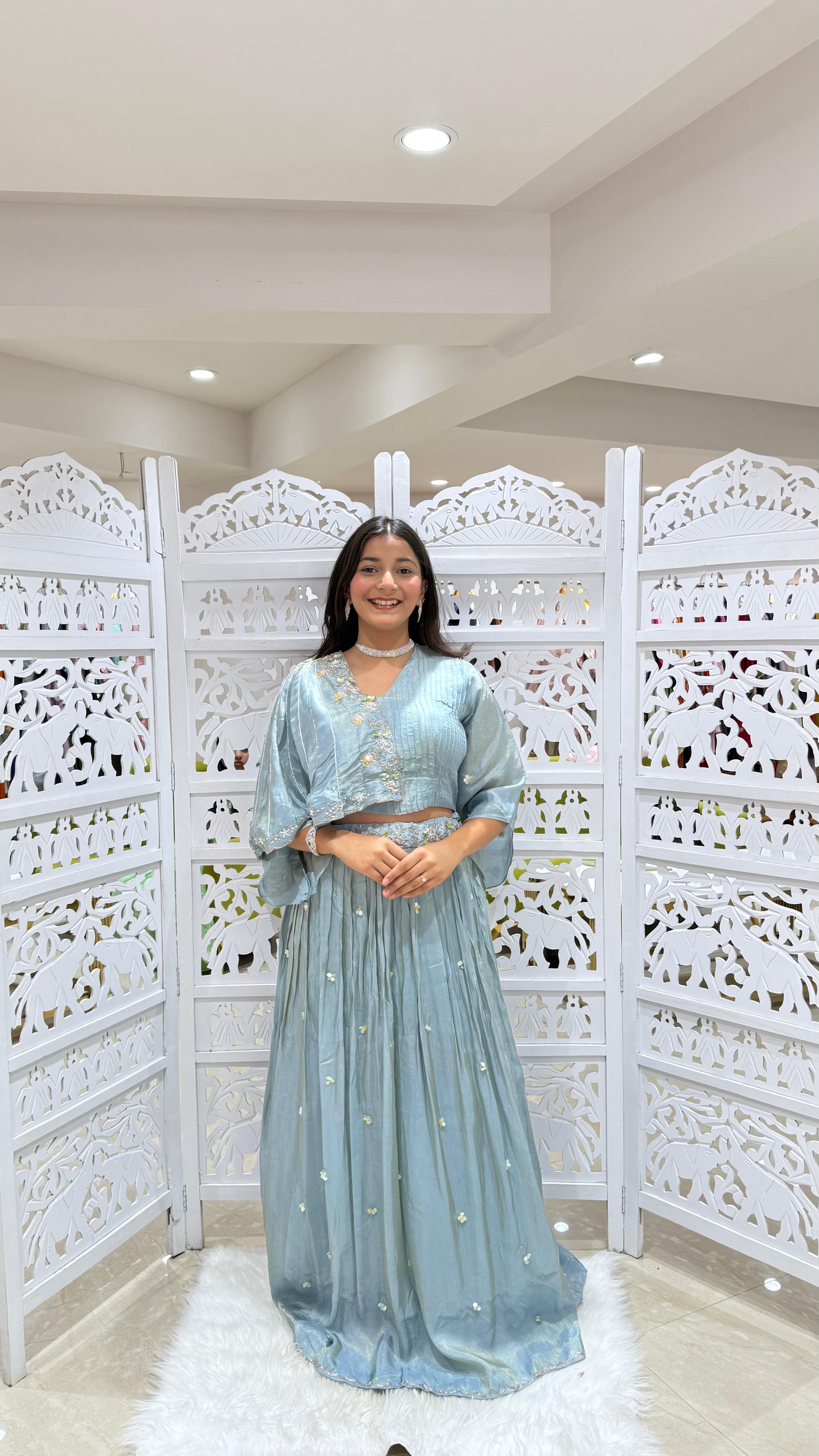 Lehenga Motiwork kathdaana Sequence jardoshi threadwok