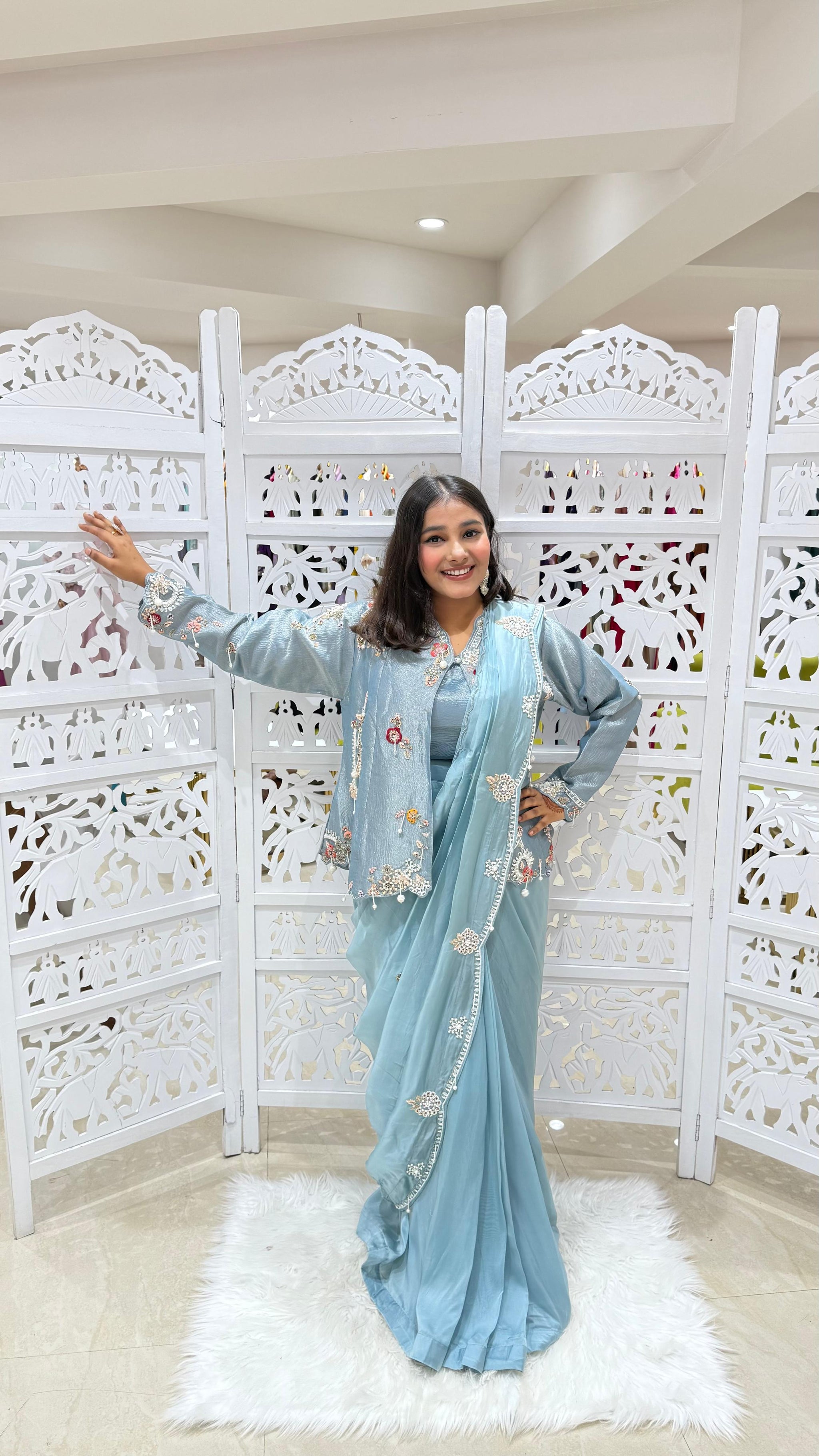 Drape saree Kathdaana jardoshi