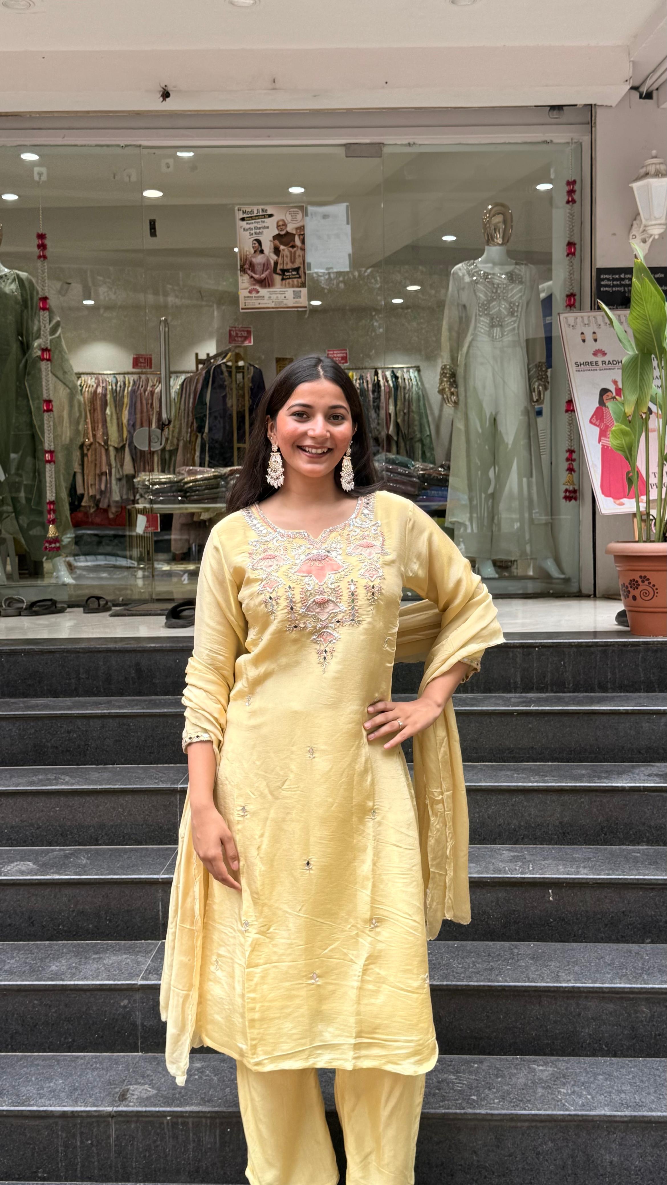 Three piece kurti set