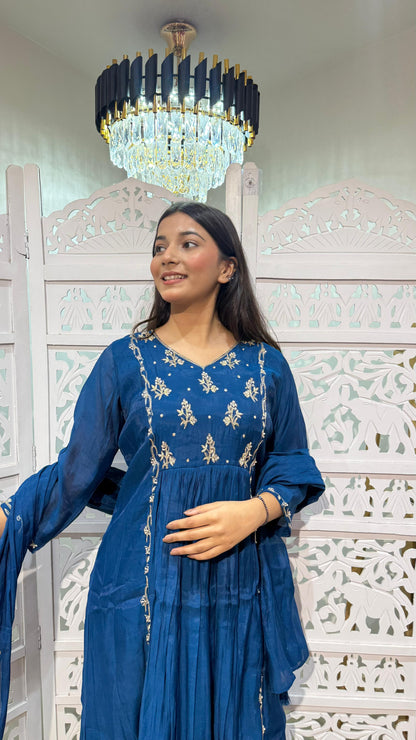 Kurti pant with dupatta