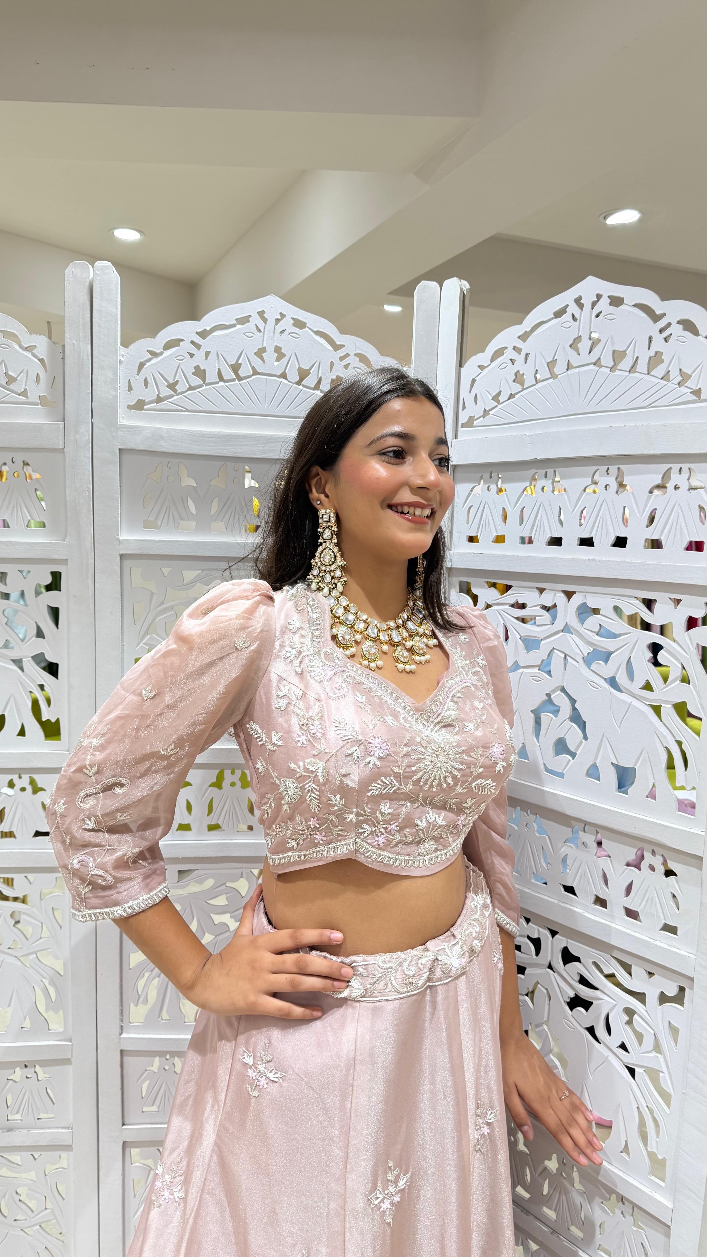 Lehenga Sequence Kathdaana jardoshi motiwork