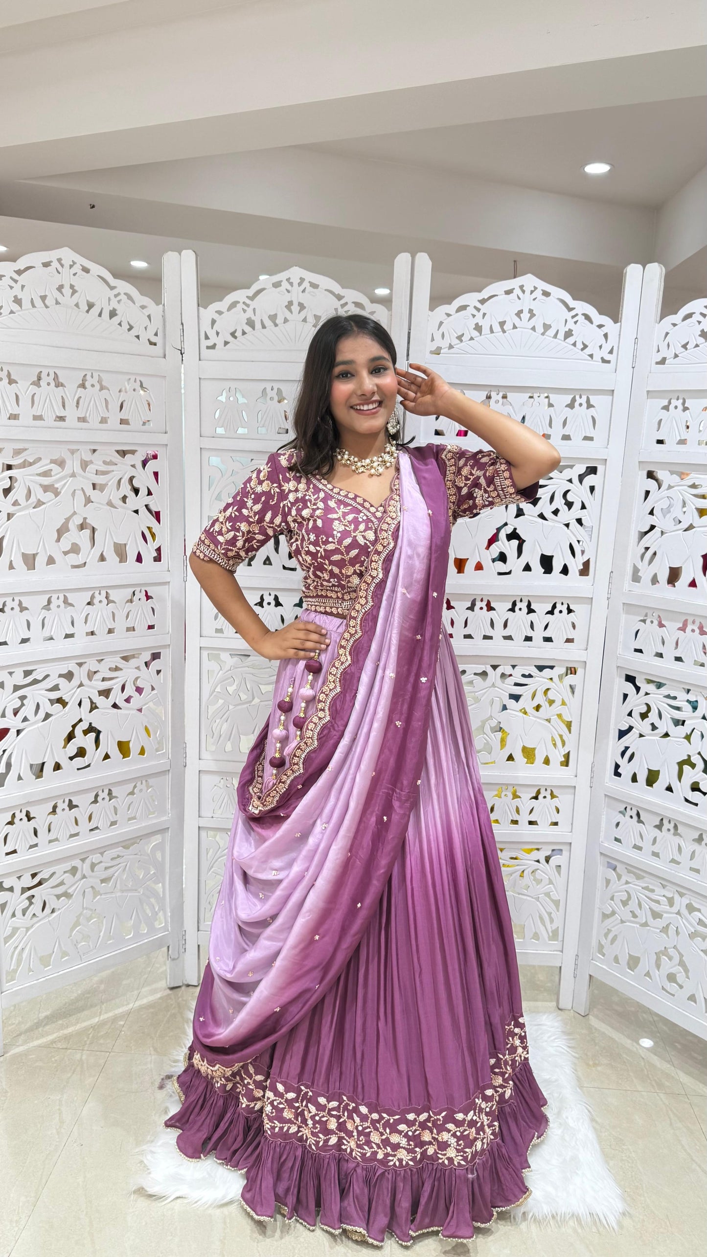 Lehenga Sequence jardoshi Threadwork