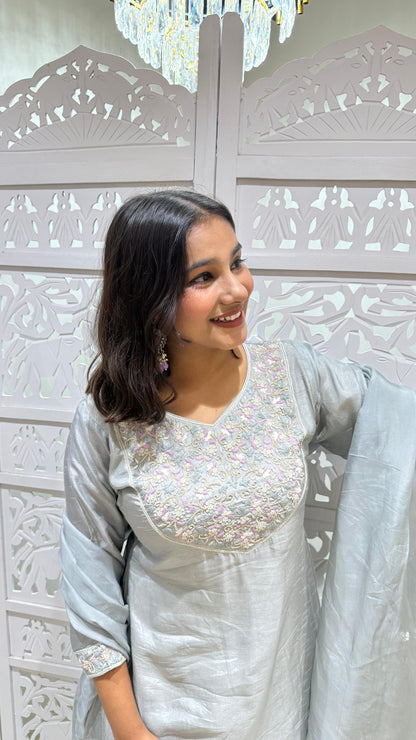 Three piece Threadwork Sequence jardoshi