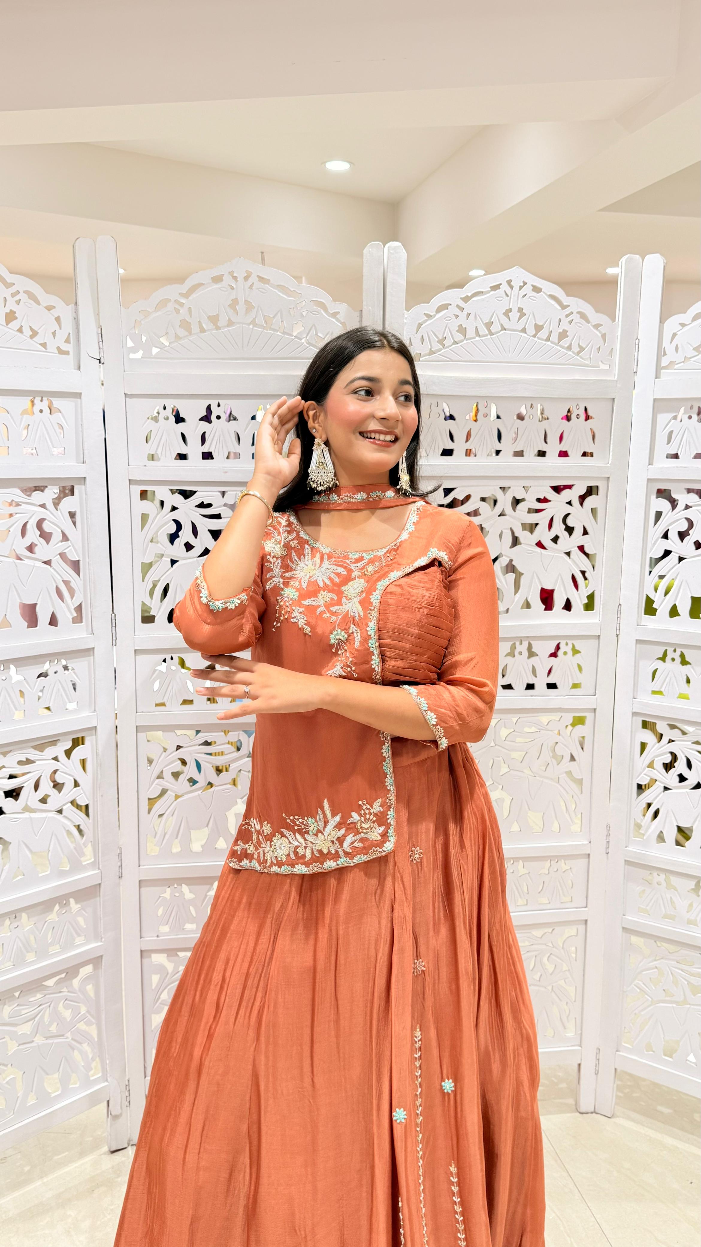 Lehenga kathdaana Jardoshi Sequence threadwok Motiwork