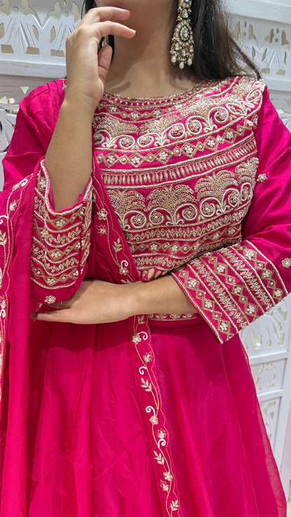 Lehenga jardoshi kathdaana Sequence