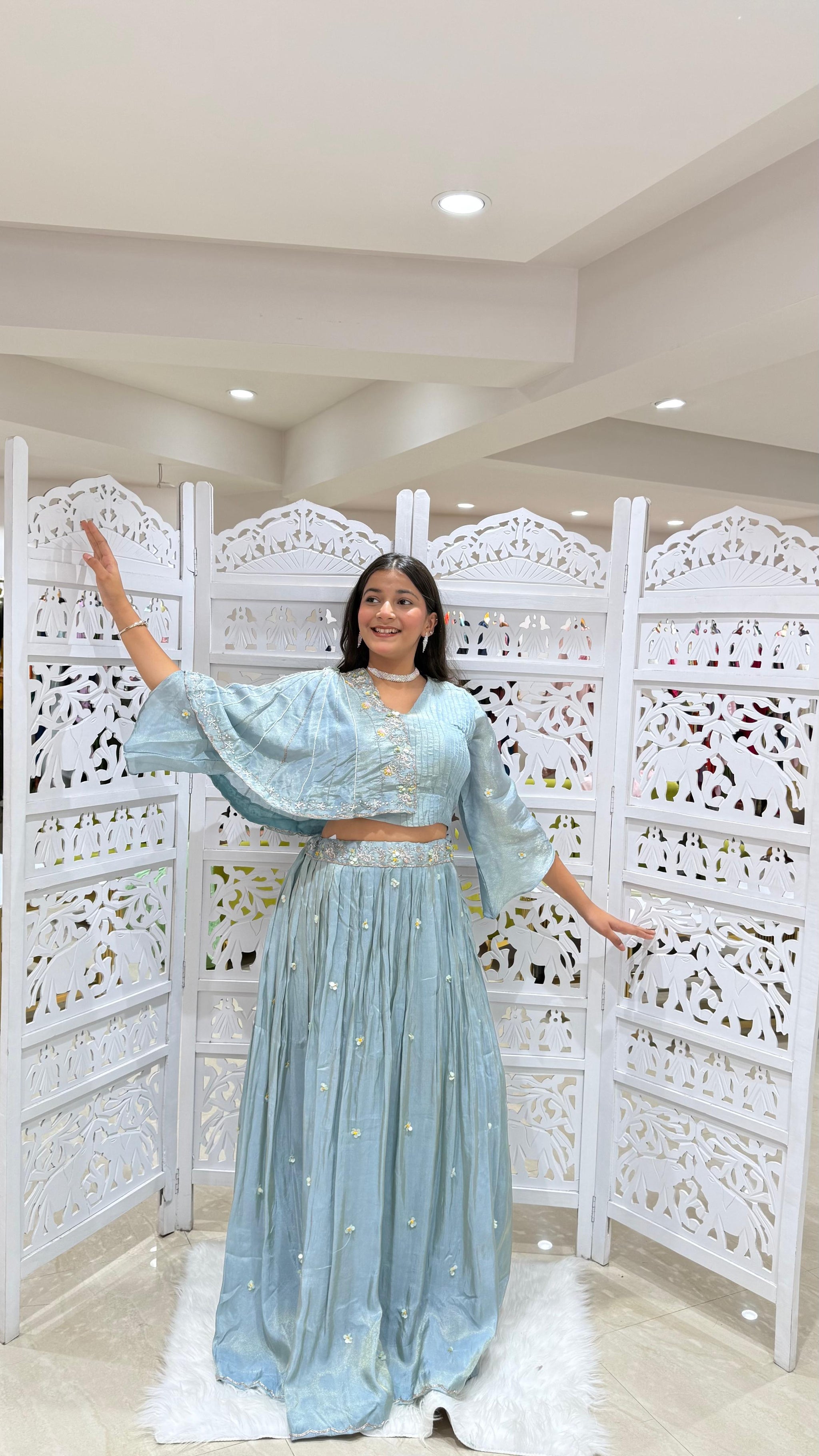 Lehenga Motiwork kathdaana Sequence jardoshi threadwok