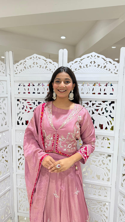 Lehenga jardoshi kathdaana motiwork patchwork