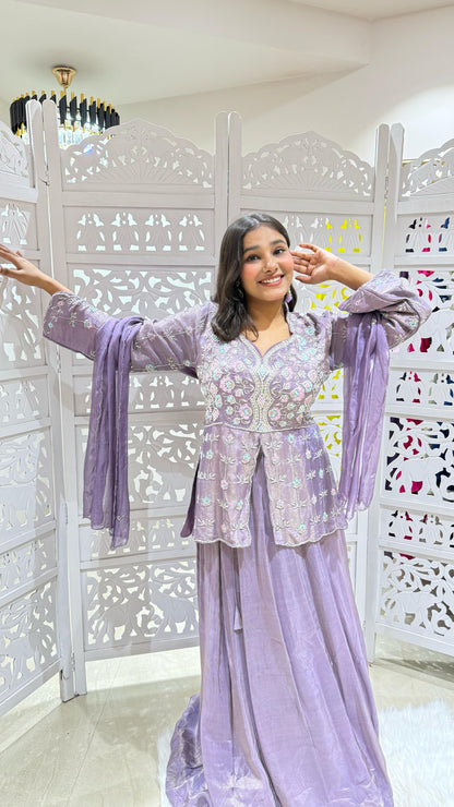 Lehenga Motiwork Sequence kathdaana