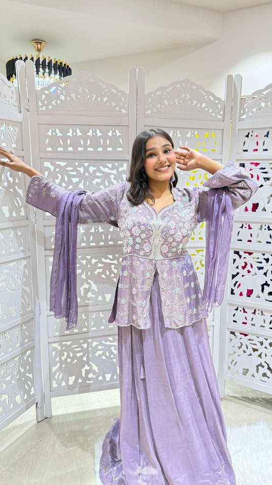 Lehenga Motiwork Sequence kathdaana