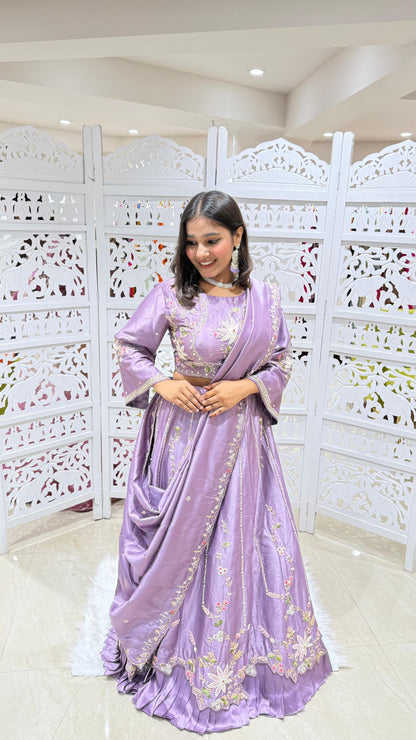 Lehenga Motiwork kathdaana jardoshi
