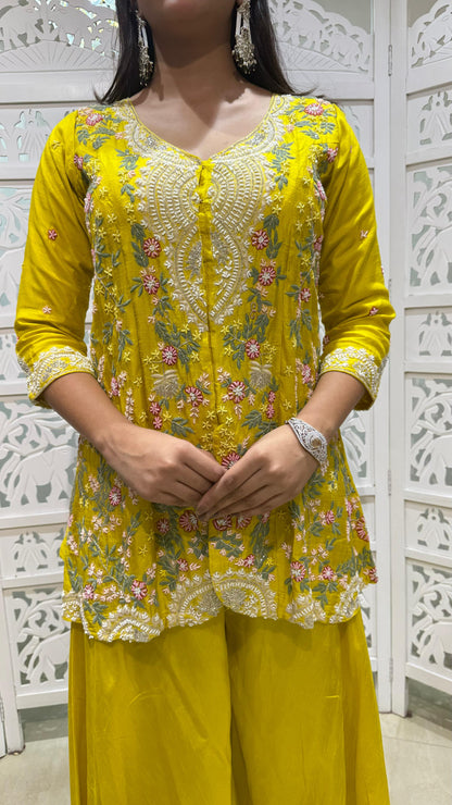 Plazo kurti