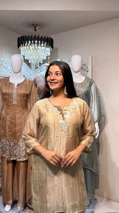 Plazo kurti