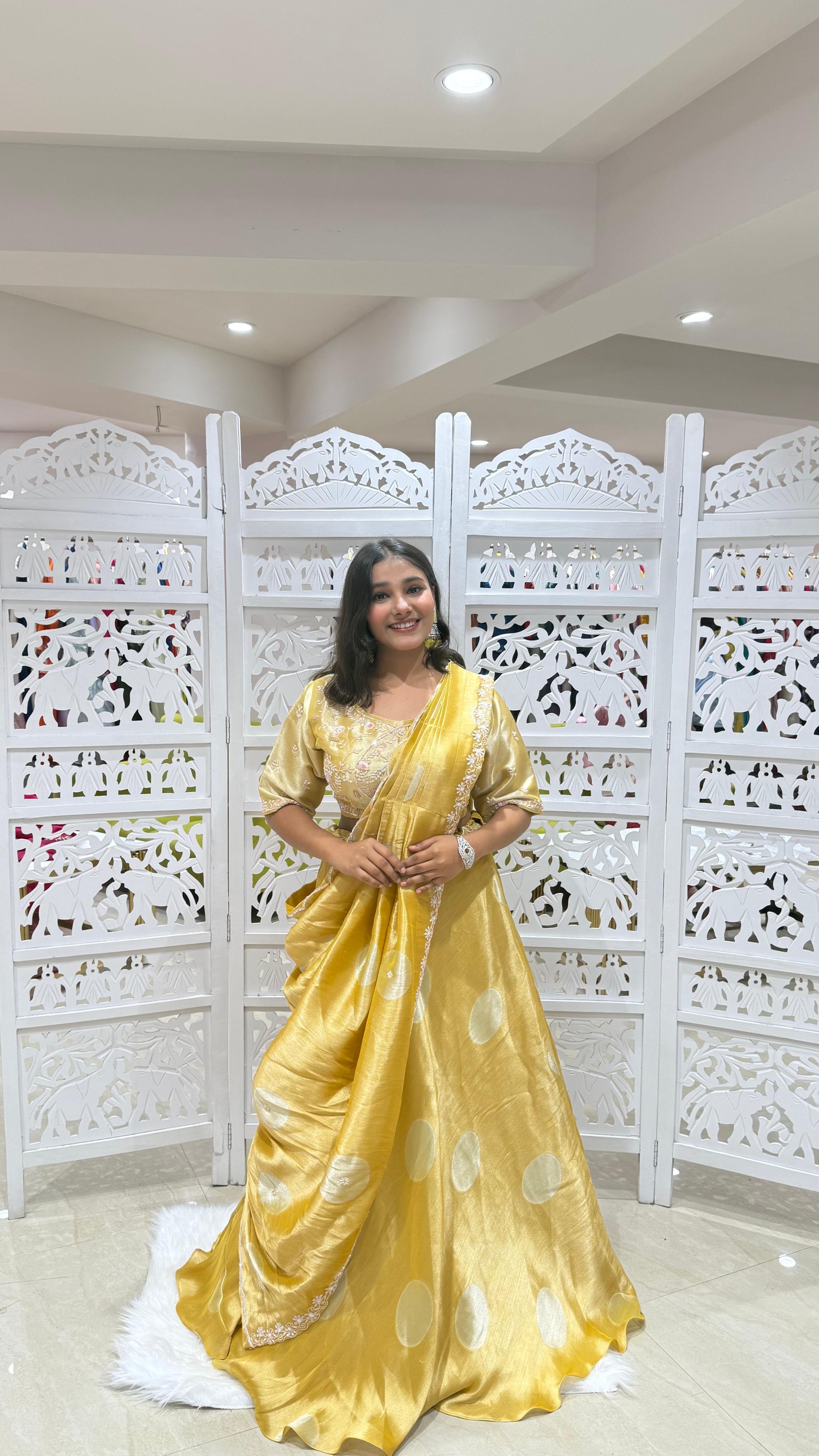 Drape lehenga jardoshi motiwork