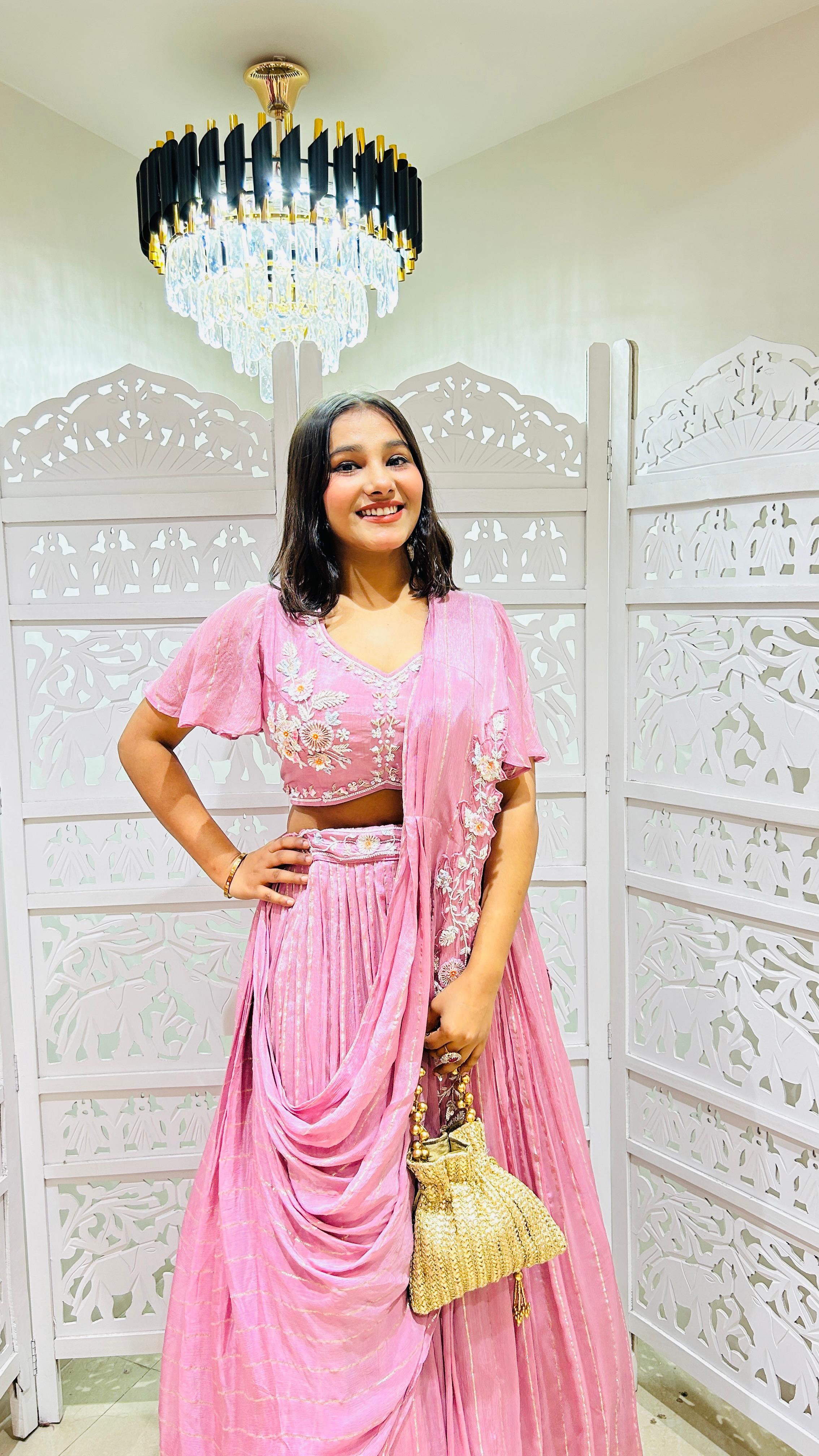 Lehenga Motiwork kathdaana Sequence