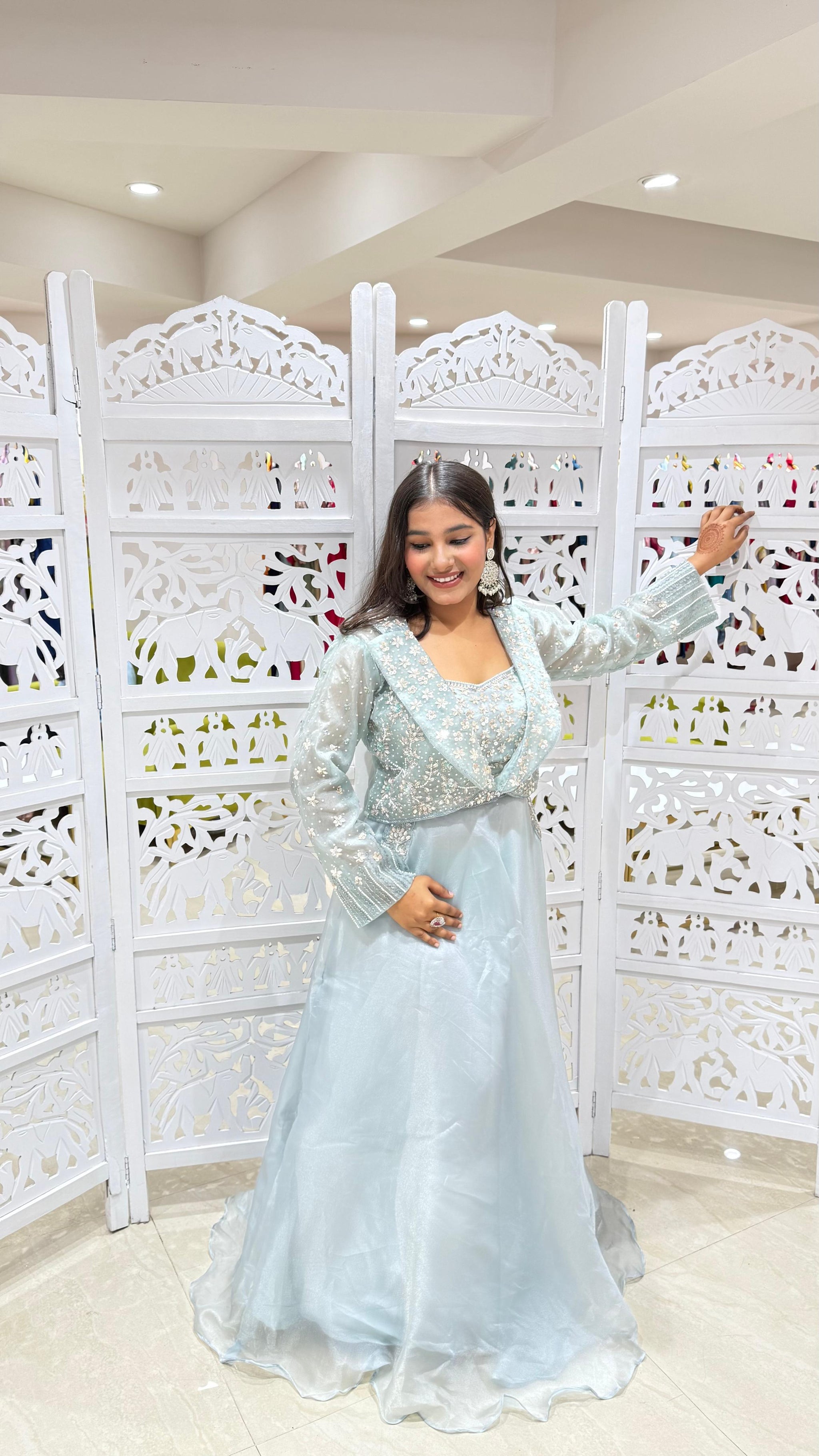 Crop top skirt Kathdaana Motiwork sequence